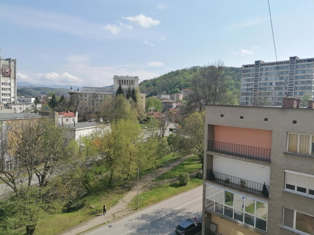 Апартамент Фея - Топ Център, Безплатно Паркомясто Gabrovo Exterior photo